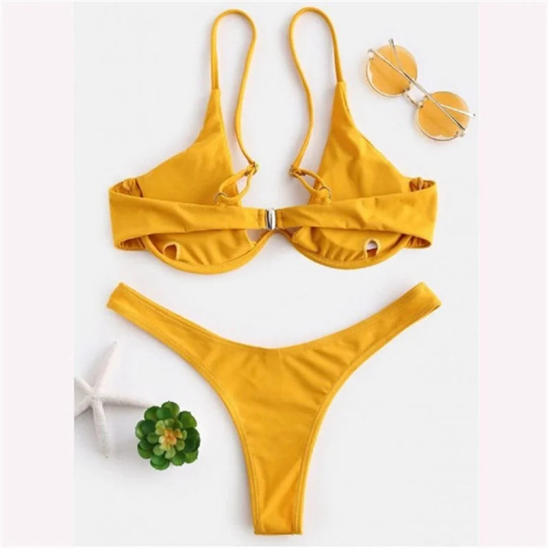 Enfärgat Bikiniset Dam – String Halter med Push-up