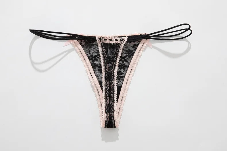 Spets String med Rosett – Genomskinlig & Feminin